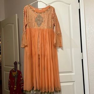 BRAND NEW** 2 PIECE: KURTA & SHALWAR